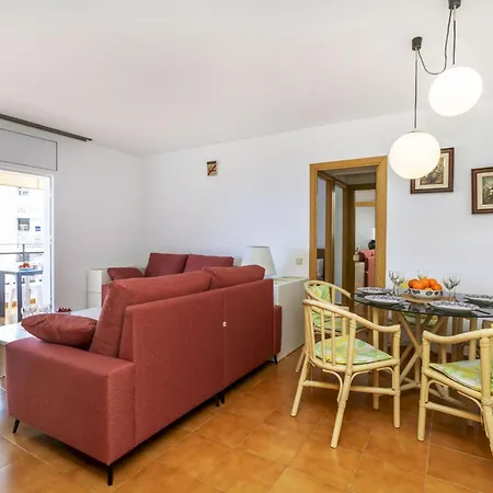 Punta Garbi By Interhome * يوريت دي مار